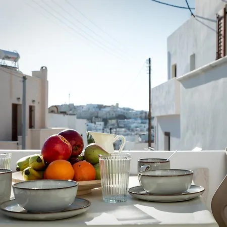 Short Lemon Tree * Naxos City