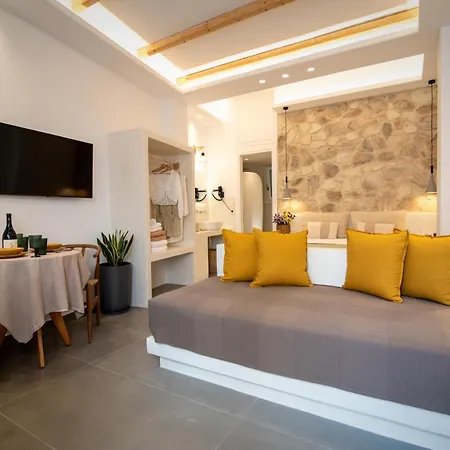 Apartment Short Lemon Tree