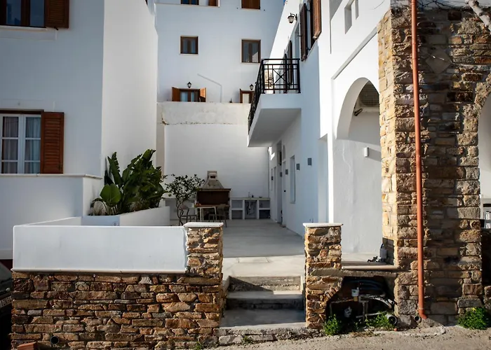 Short Lemon Tree * Naxos City