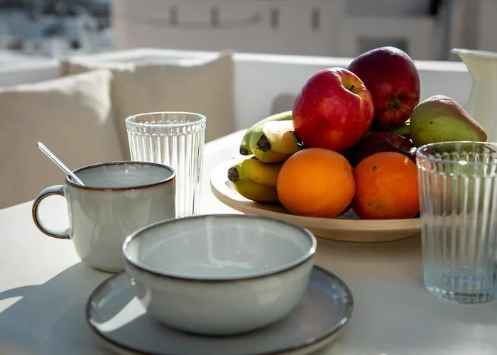 Short Lemon Tree Apartment